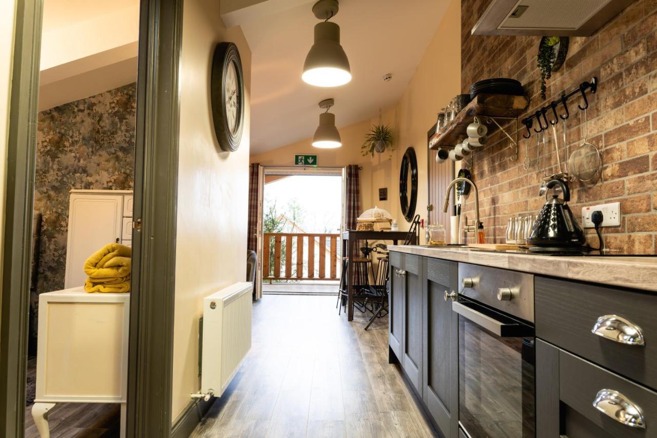 Greenvale Cabins Forkhill Eksteriør billede